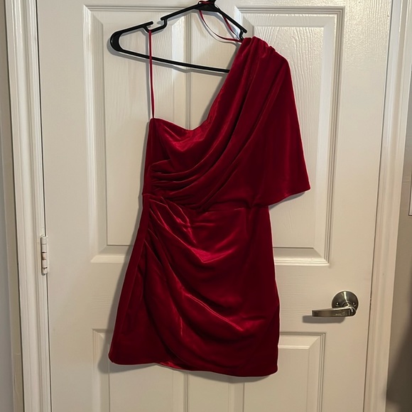 Dresses & Skirts - Red dress